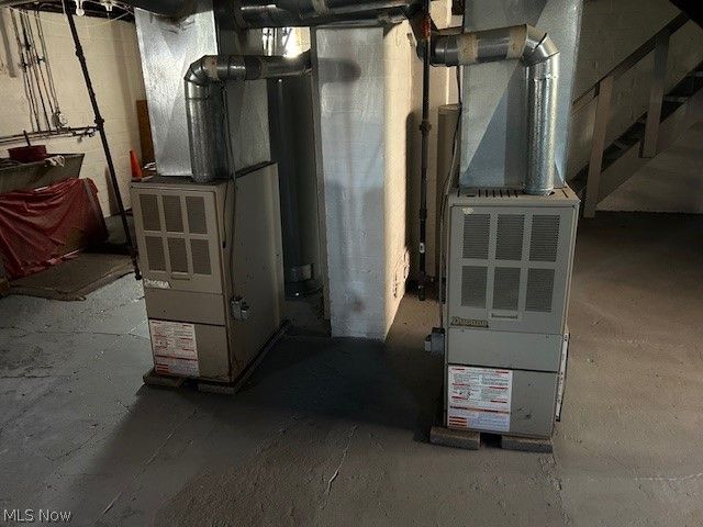 15710 Holmes Avenue, Cleveland, OH 44110