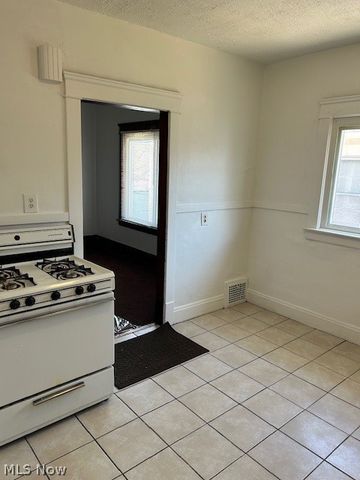 15710 Holmes Avenue, Cleveland, OH 44110