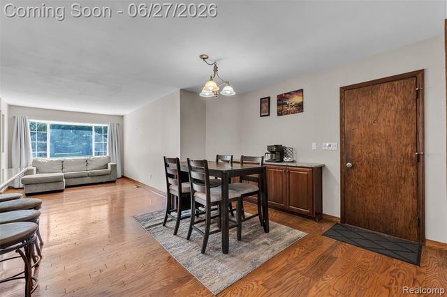 2752 Red Arrow Drive, Commerce Twp, MI 48382