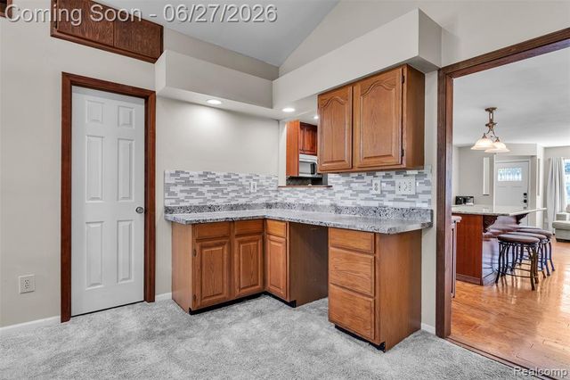 2752 Red Arrow Drive, Commerce Twp, MI 48382