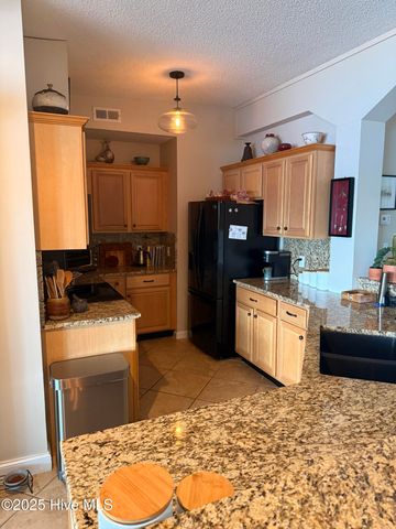 301/302 S Water Street, Elizabeth City, NC 27909