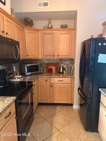 301/302 S Water Street, Elizabeth City, NC 27909