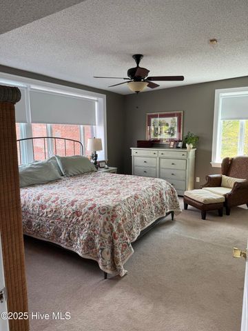 301/302 S Water Street, Elizabeth City, NC 27909