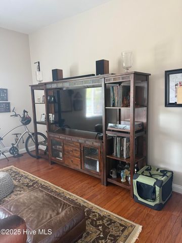 301/302 S Water Street, Elizabeth City, NC 27909