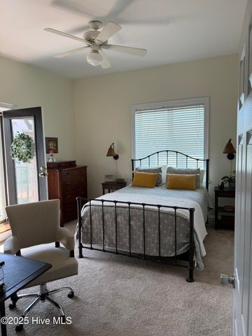 301/302 S Water Street, Elizabeth City, NC 27909