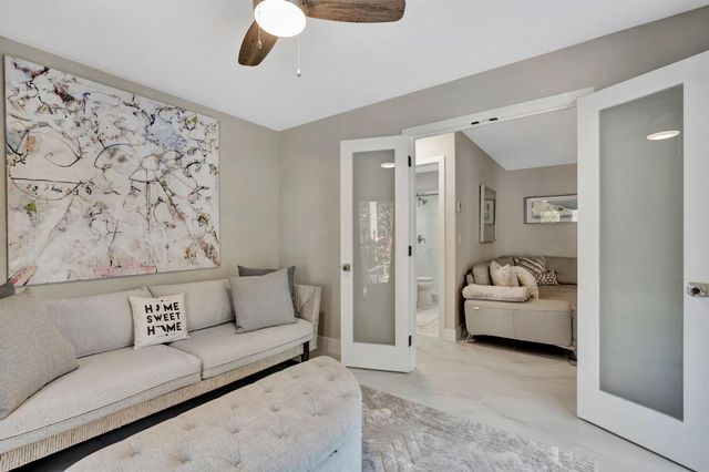 356 Prestwick Circle 3, Palm Beach Gardens, FL 33418
