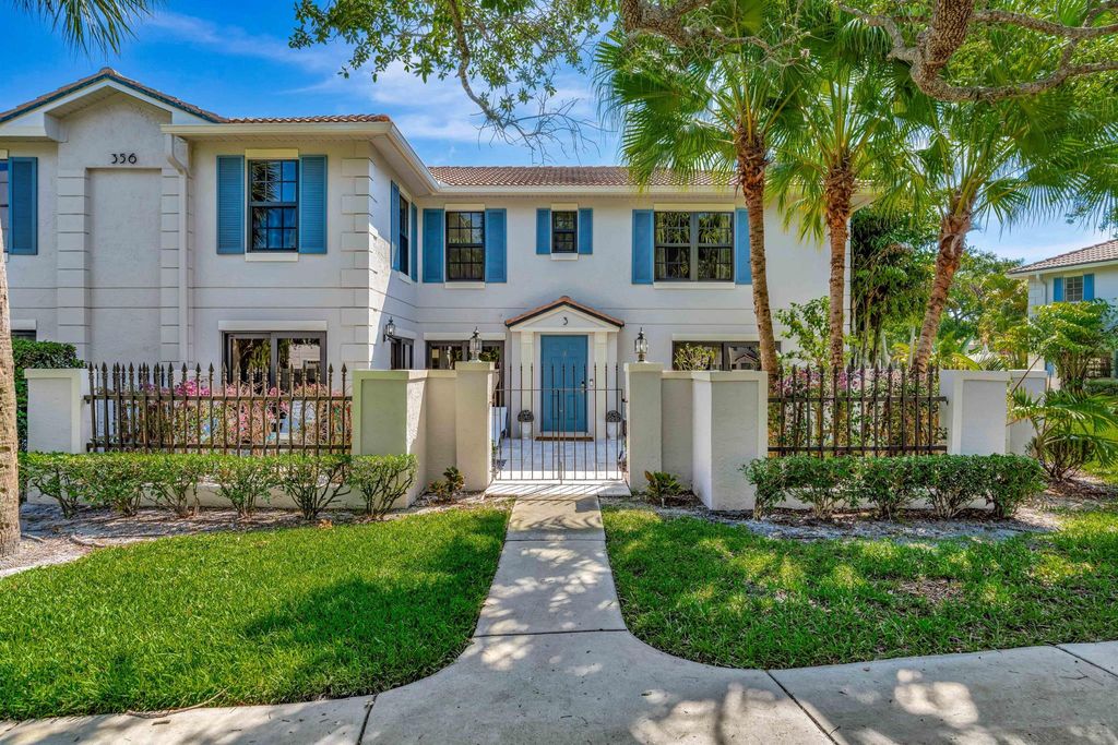 356 Prestwick Circle 3, Palm Beach Gardens, FL 33418