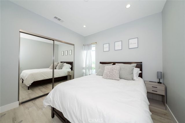 5849 Shirley, Tarzana, CA 91356