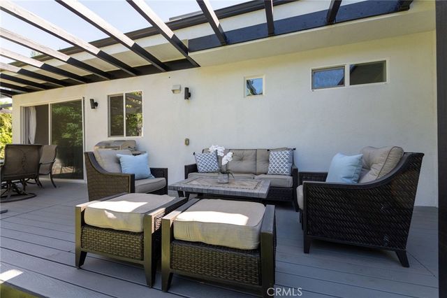 5849 Shirley, Tarzana, CA 91356