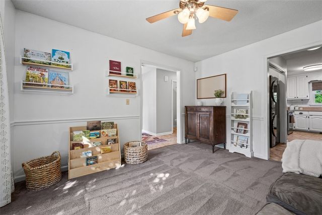 227 shady oaks Drive, Six Mile, SC 29682