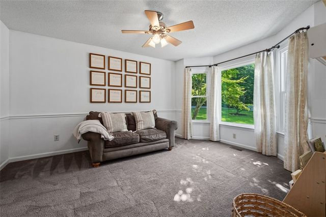 227 shady oaks Drive, Six Mile, SC 29682