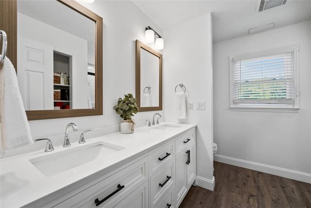 227 shady oaks Drive, Six Mile, SC 29682