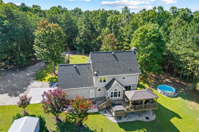 227 shady oaks Drive, Six Mile, SC 29682