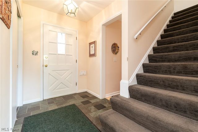 24100 Shaker Boulevard, Shaker Heights, OH 44122