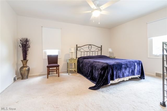 24100 Shaker Boulevard, Shaker Heights, OH 44122