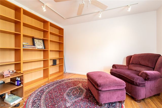24100 Shaker Boulevard, Shaker Heights, OH 44122