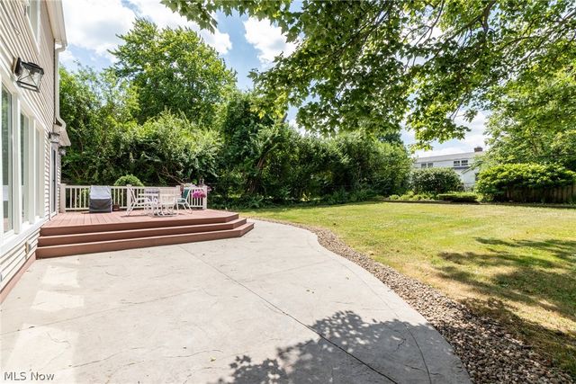 24100 Shaker Boulevard, Shaker Heights, OH 44122