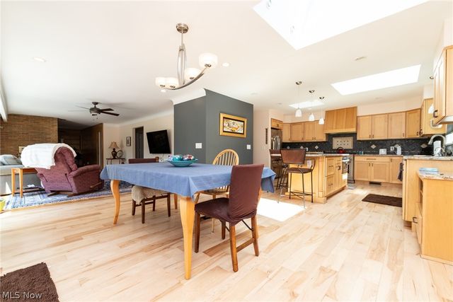 24100 Shaker Boulevard, Shaker Heights, OH 44122