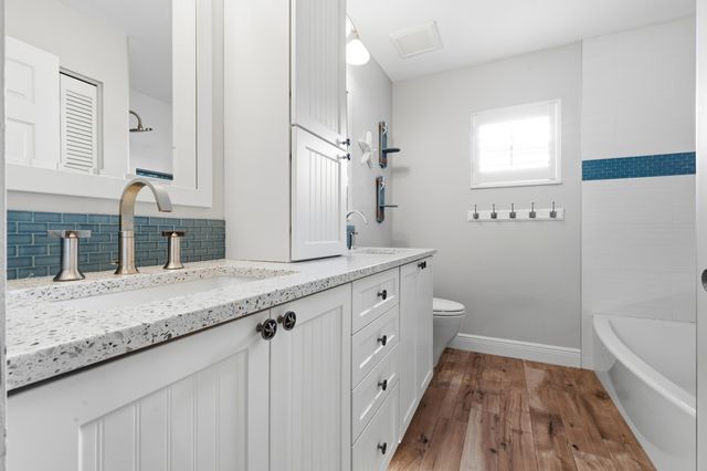 15562 Cypress Park Drive, Wellington, FL 33414