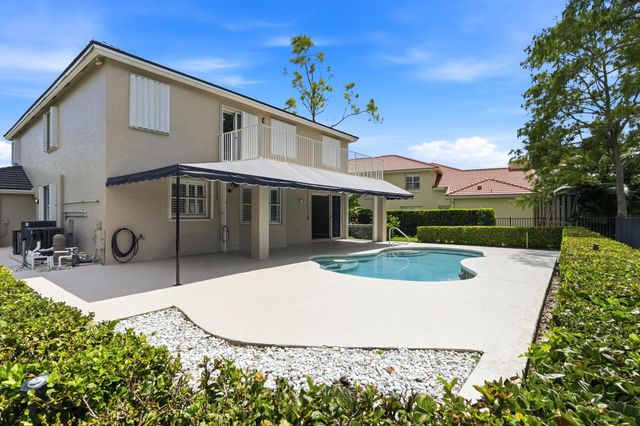 15562 Cypress Park Drive, Wellington, FL 33414