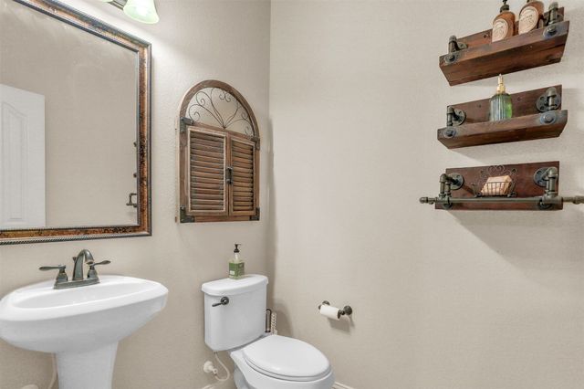 1001 Middleton Street, Forney, TX 75126