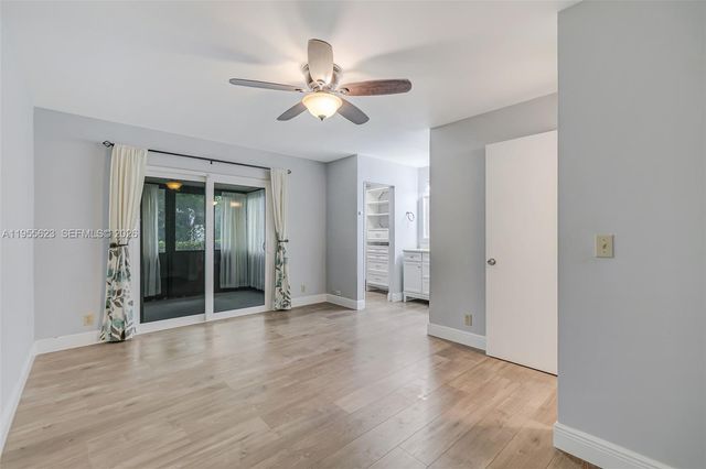 2641 Gately Drive W 902, Lake Worth, FL 33415