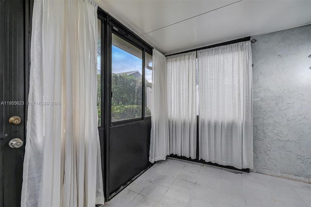 2641 Gately Drive W 902, Lake Worth, FL 33415