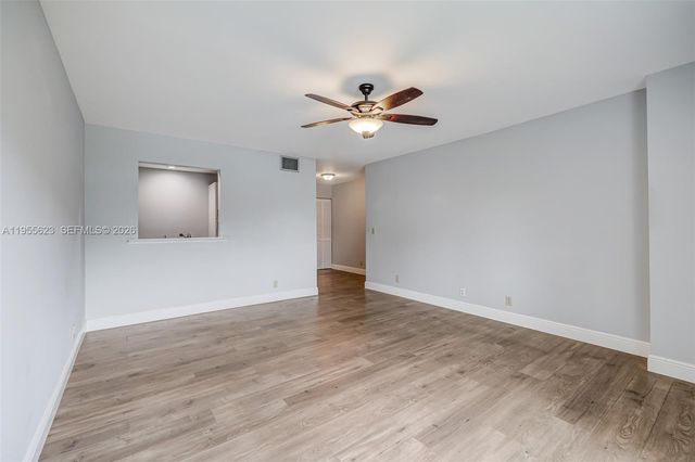 2641 Gately Drive W 902, Lake Worth, FL 33415