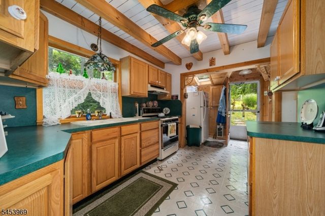 116 E Shore Culver Rd, Frankford Twp., NJ 07826