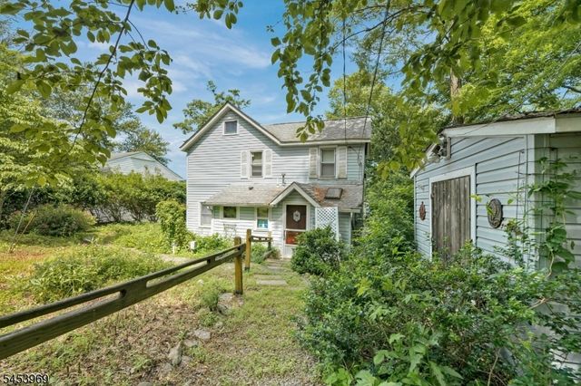 116 E Shore Culver Rd, Frankford Twp., NJ 07826
