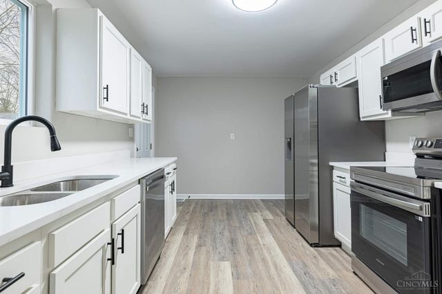 350 Pleasant Drive, South Lebanon, OH 45065