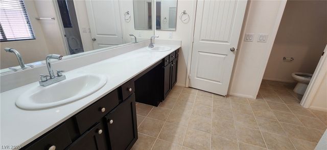 178 Coyote Hills Street, Henderson, NV 89012