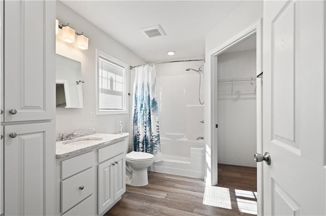 10402 Forest Avenue, Hayward, WI 54843