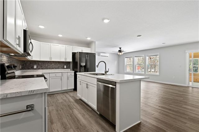 10402 Forest Avenue, Hayward, WI 54843