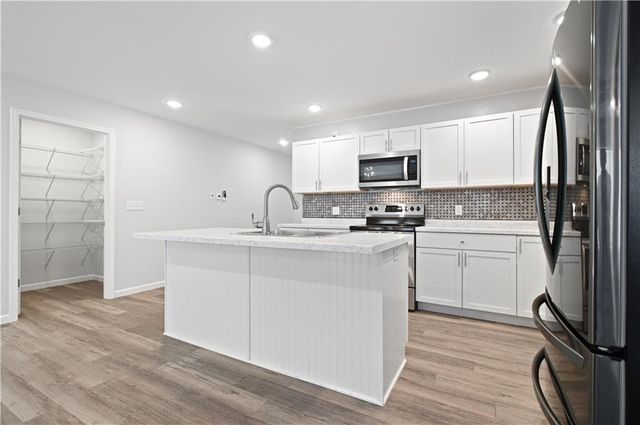 10402 Forest Avenue, Hayward, WI 54843