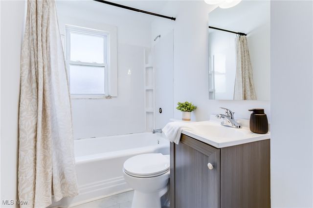 804 S Belle Vista Avenue, Youngstown, OH 44509