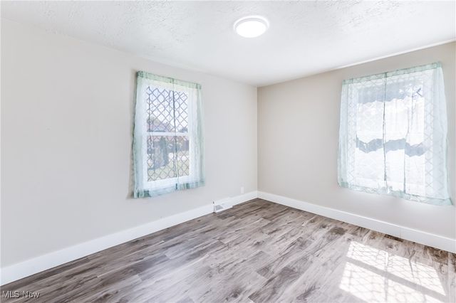 804 S Belle Vista Avenue, Youngstown, OH 44509