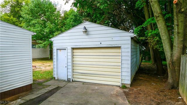 804 S Belle Vista Avenue, Youngstown, OH 44509