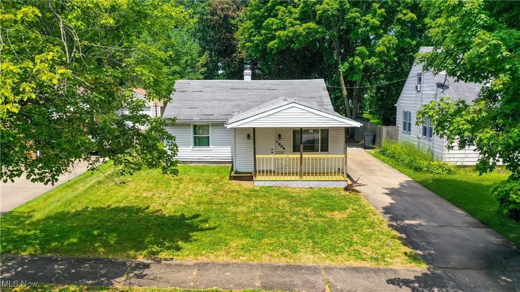 804 S Belle Vista Avenue, Youngstown, OH 44509