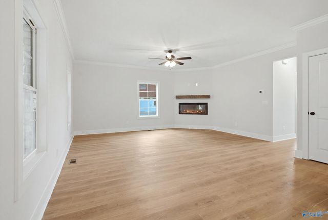 105 Amber Way, Decatur, AL 35603
