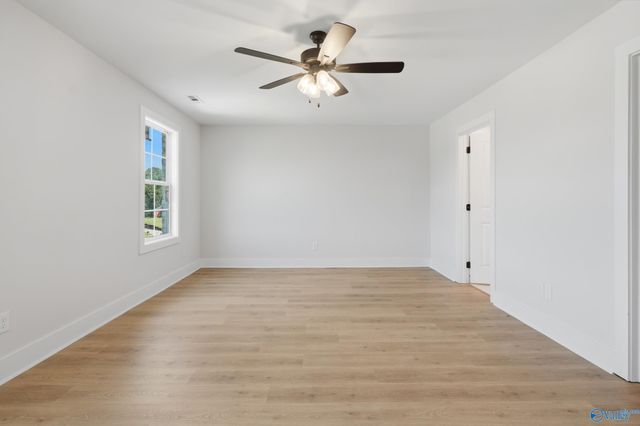 105 Amber Way, Decatur, AL 35603