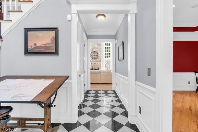 49 Parker Rd, Chester Twp., NJ 07930