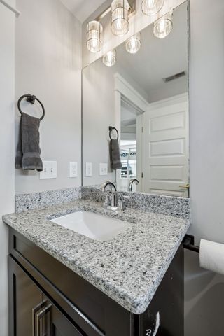 1909B Delta Ave, Nashville, TN 37208