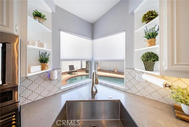 31593 Calle Los Padres, Temecula, CA 92592