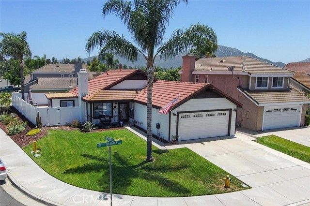 31593 Calle Los Padres, Temecula, CA 92592