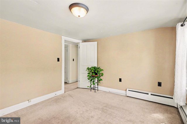 1203 DIAMOND ST, Akron, PA 17501