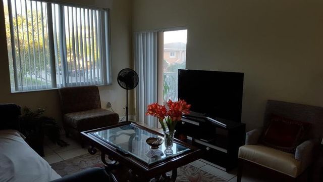 6936 SW 39th Street D208, Davie, FL 33314