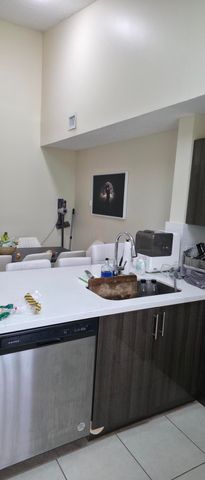 6936 SW 39th Street D208, Davie, FL 33314