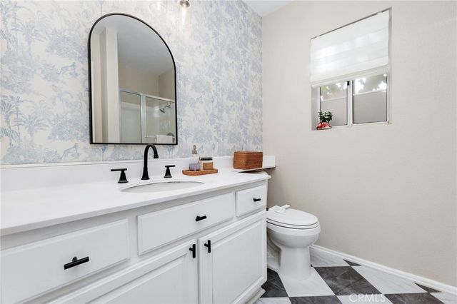 28205 Stonington Lane, Saugus, CA 91350