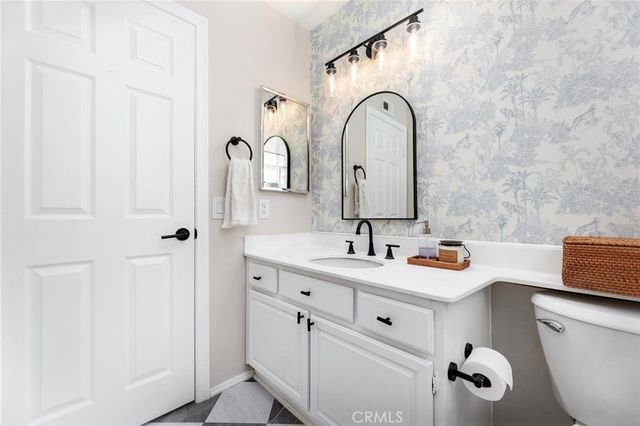 28205 Stonington Lane, Saugus, CA 91350